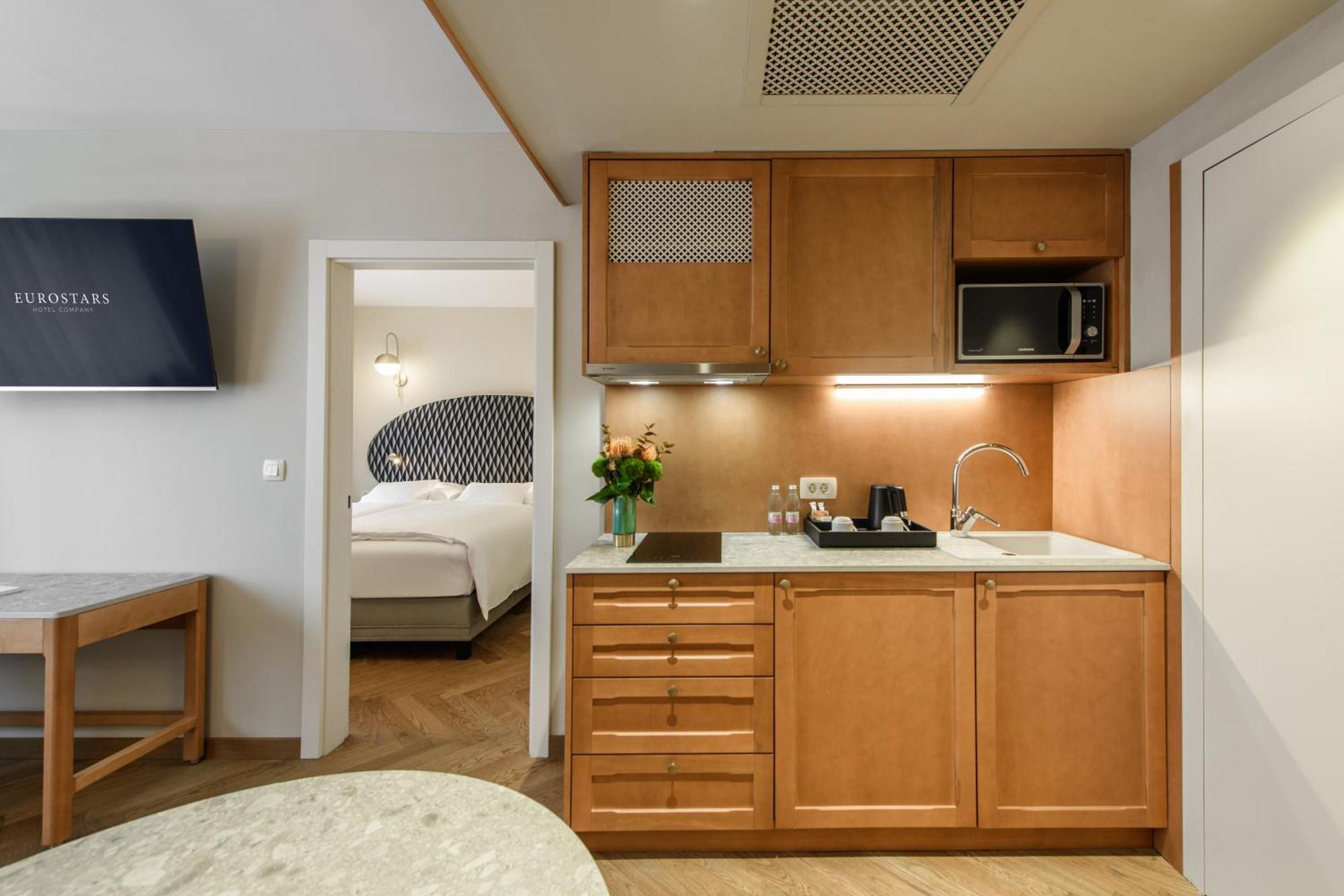 Grand Union Eurostars