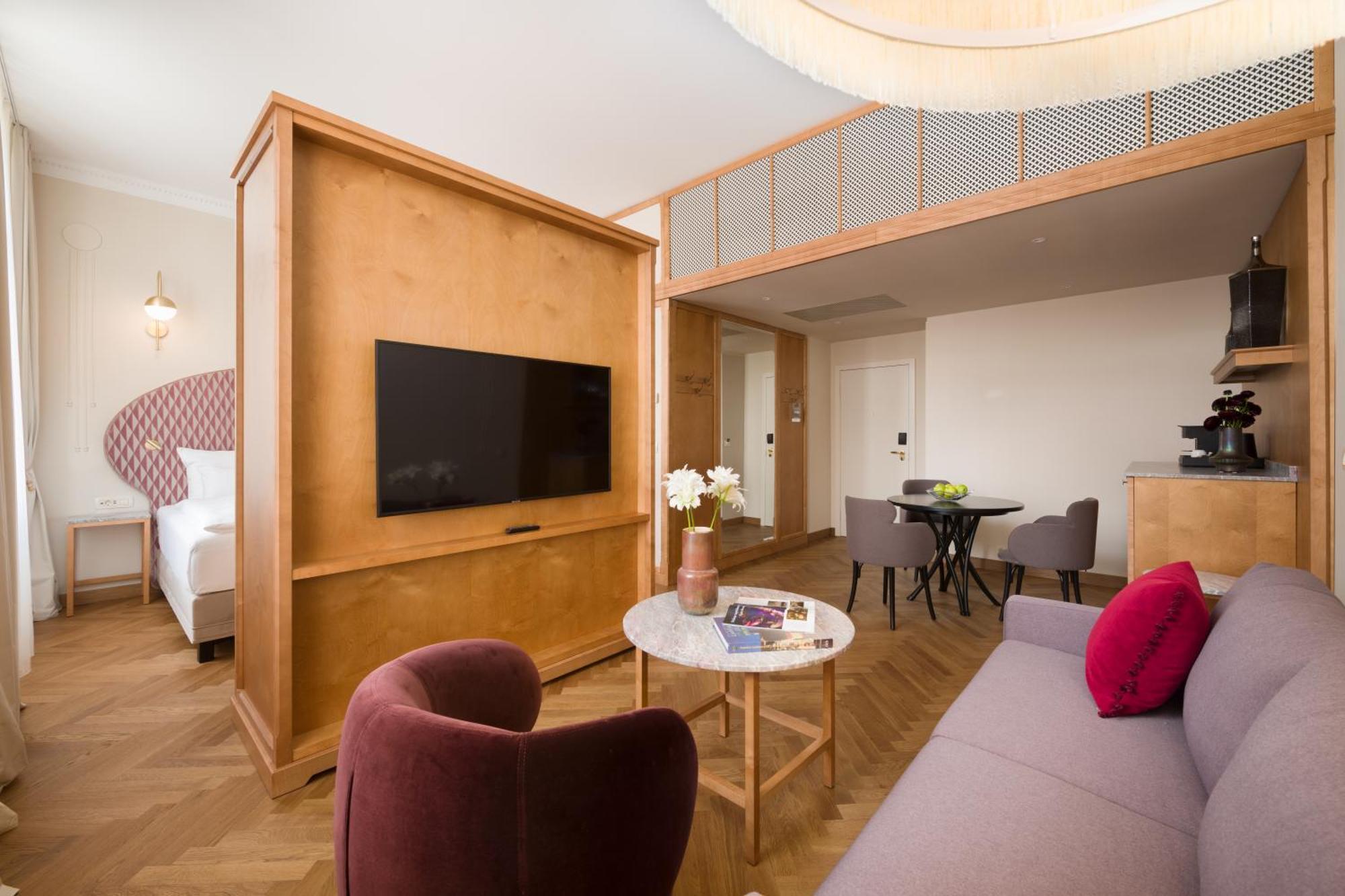 Grand Union Eurostars 4*
